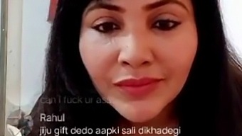 Hintli Kaslı Rajas Verma, Derriere Ve Göğüslerini Sergiliyor