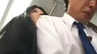 Vividor'S Thrilling Bus Ride With An Asian Babe