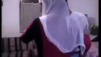 Arab Gay Guys In Hd Quality - Lustful And Attractive
