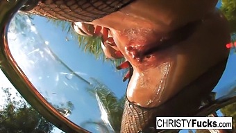 Bộ Sưu Tập Hấp Dẫn Của Christy Mack Trưng Bày Vóc Dáng Quyến Rũ Của Cô Ấy
