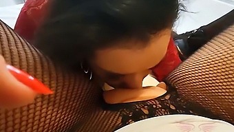 Angel Lima Enjoys A Pussy Licking Session With Cleo Cadillac